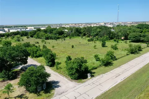 6767 Silver Saddle Rd, Fort Worth, TX 76126