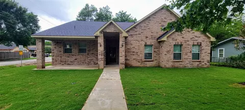 1305 Dewberry Dr, Wilmer, TX 75172
