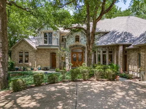 1014 Amanda Dr, Mansfield, TX 76063