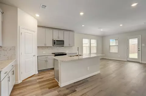 1357 Los Olmos Ln, Crandall, TX 75114