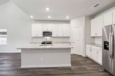 1355 Los Olmos Ln, Crandall, TX 75114