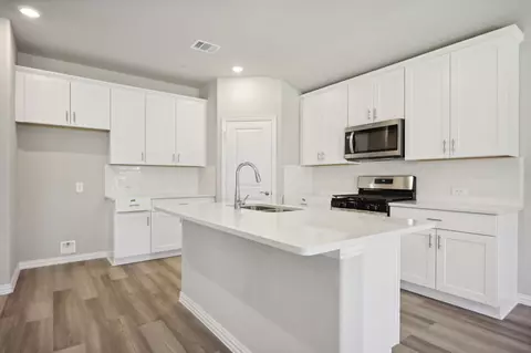 1349 Los Olmos Ln, Crandall, TX 75114