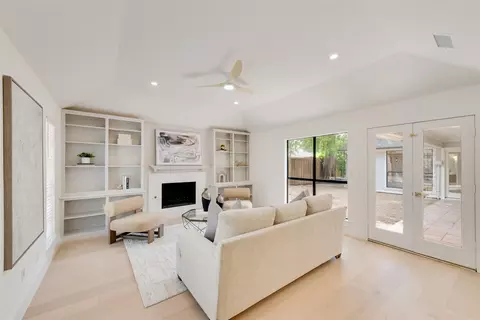 5623 Reiger Ave, Dallas, TX 75214
