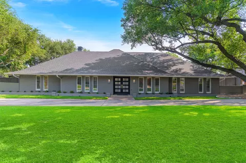6867 Mossvine Dr, Dallas, TX 75254