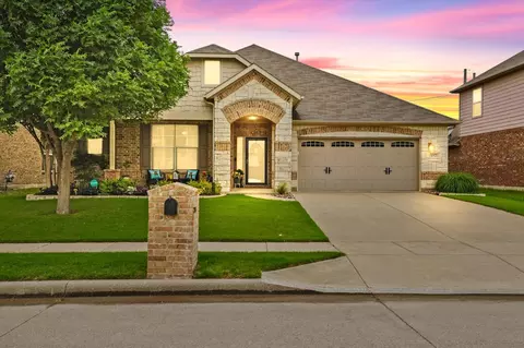 11521 Misty Mesa Dr, Haslet, TX 76052
