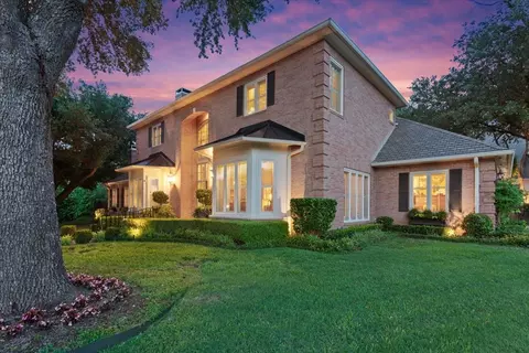 25 Point View Dr, Waco, TX 76710
