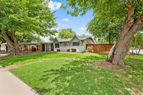 352 W Southern Ave, Saginaw, TX 76179