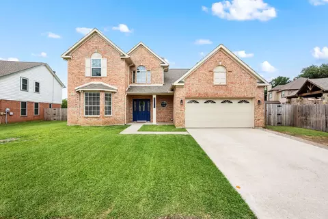 7663 Arcadia Trl, Fort Worth, TX 76137