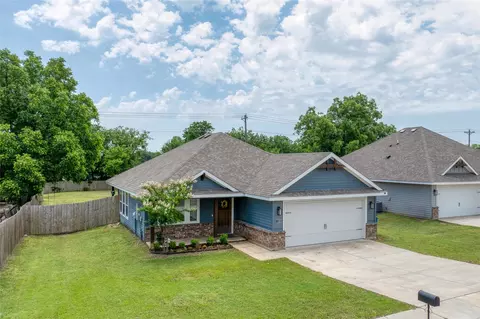 110 Thode St, Whitesboro, TX 76273