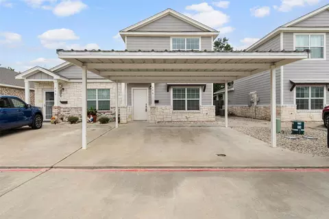 406 Spring St, Mcgregor, TX 76657 photo 2