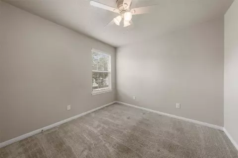 406 Spring St, Mcgregor, TX 76657 photo 12