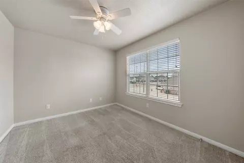 406 Spring St, Mcgregor, TX 76657 photo 13