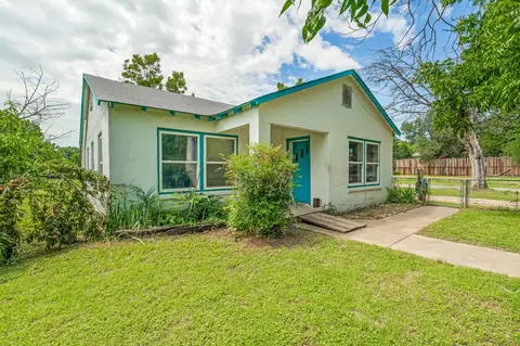 280 W Walnut St, Stephenville, TX 76401