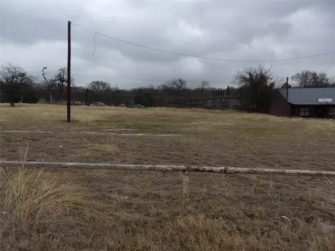 5842 Jacksboro Hwy, Sansom Park, TX 76114