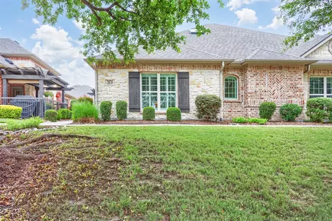 5874 Fairview Pkwy, Fairview, TX 75069