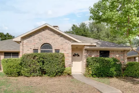 2018 Hearthside Ln, Garland, TX 75044