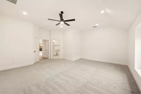Bedroom - 924 Split Oak Ln, Anna, TX 75409 photo 1 of 7