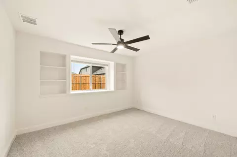 Bedroom - 924 Split Oak Ln, Anna, TX 75409 photo 4 of 7