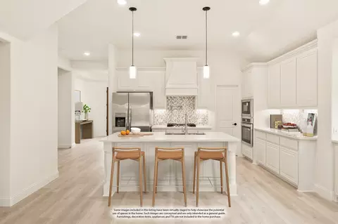 Kitchen - 924 Split Oak Ln, Anna, TX 75409 photo 2 of 3