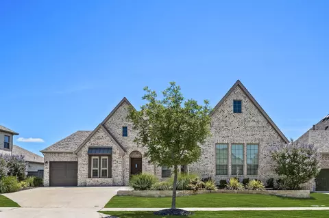 7032 Lookout Ln, Aubrey, TX 76227