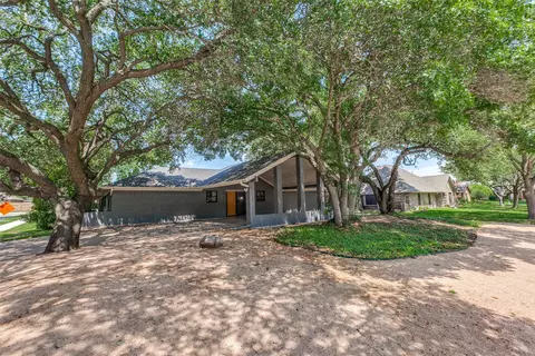 1201 Delmonte Cir, Plano, TX 75075