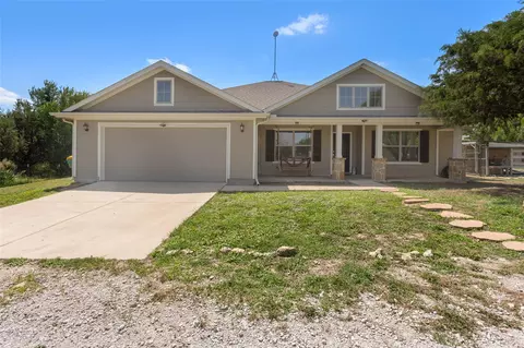 243 Brazos Valley Ln, Weatherford, TX 76087