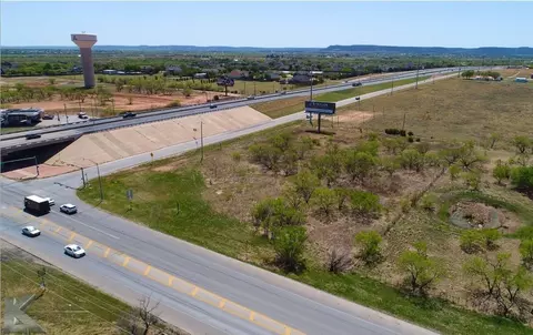 8102 Us Highway 83, Abilene, TX 79602