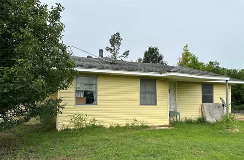 8704 Griffin Ln, Crandall, TX 75114