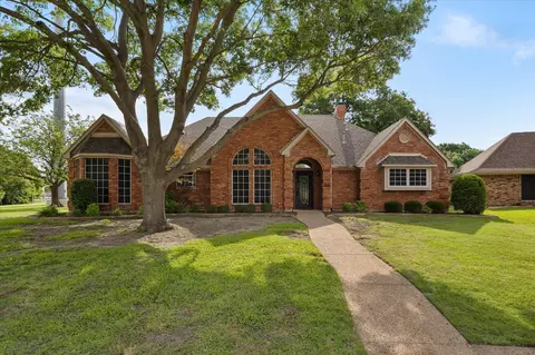 200 Stonebridge Dr, Rockwall, TX 75087