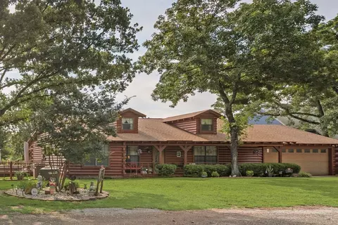 14213 Clark Dr, Streetman, TX 75859