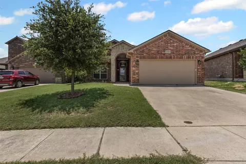 10409 Boxthorn Ct, Fort Worth, TX 76177