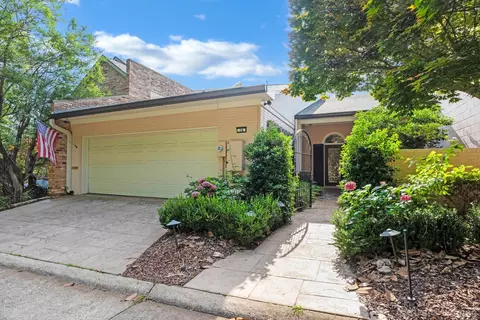 300 Pierremont Rd #28, Shreveport, LA 71106