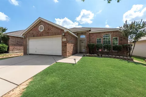 14041 Silkwood Dr, Haslet, TX 76052