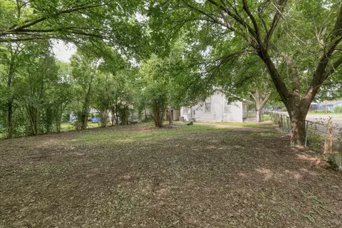 3125 N 27th St, Waco, TX 76708 photo 2