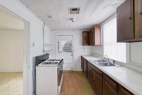 3125 N 27th St, Waco, TX 76708 photo 8