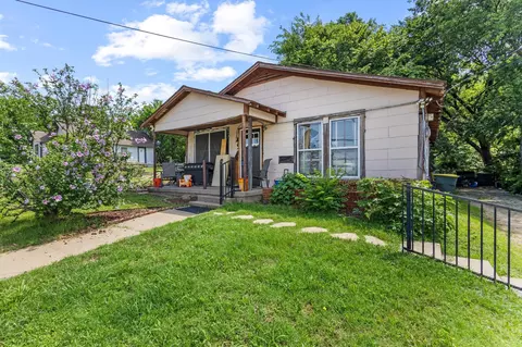 713 S Austin St, Sherman, TX 75090
