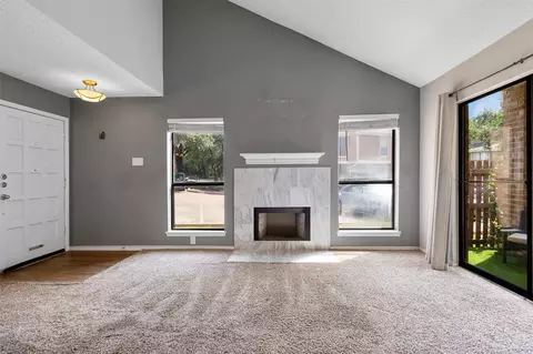 2101 Park Willow Ln #A, Arlington, TX 76011