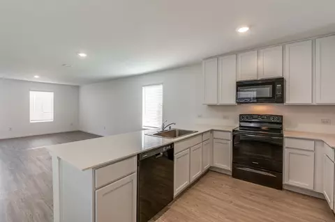 6303 Kingfisher Way, Princeton, TX 75407