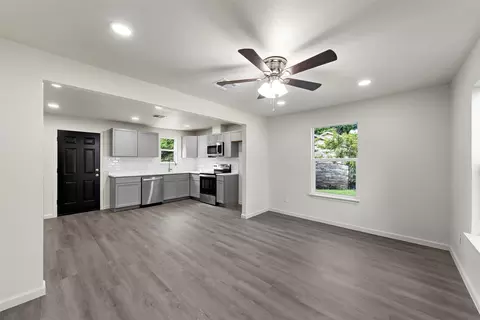 Living - 2508 Windsor Ave, Waco, TX 76708 photo 3 of 4