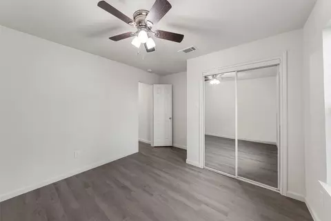 Bedroom - 2508 Windsor Ave, Waco, TX 76708 photo 2 of 4
