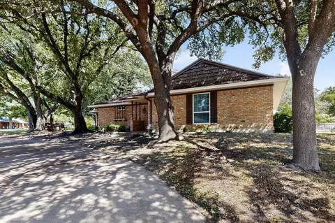 404 Westway Dr, Rockwall, TX 75087