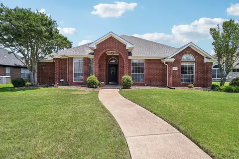 7314 Glenstone St, Rowlett, TX 75089