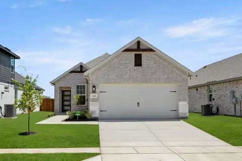 1405 Grove Pond Rd, Forney, TX 75126
