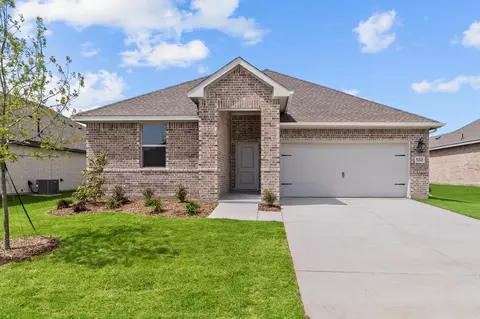520 Meadowlark Dr, Van Alstyne, TX 75495