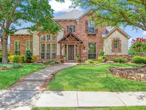 1951 Spindletop Trl, Frisco, TX 75033