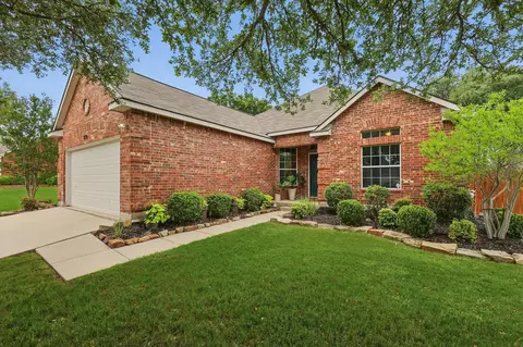 1128 Timberlake Ln, Lewisville, TX 75067