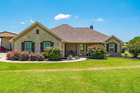105 Casey Ln, Springtown, TX 76082
