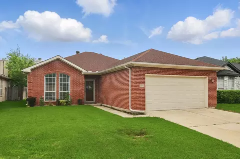 3509 Cydnie Ann Ct, Arlington, TX 76014