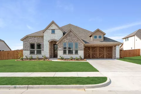 1208 Winona St, Desoto, TX 75115