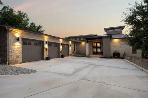 4003 Cheyenne Cir, Flower Mound, TX 75022